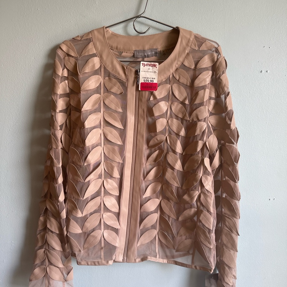 T.J.Maxx Beige Leaf Pattern Women's Jacket